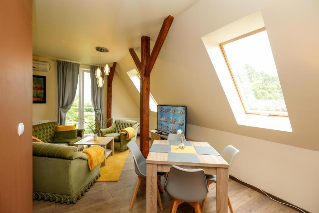 Apartizer Swieradow Zdroj Pobiedna Exteriér fotografie